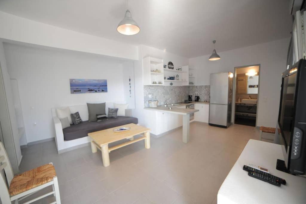 Mariannas House Apartment Naousa  Ngoại thất bức ảnh