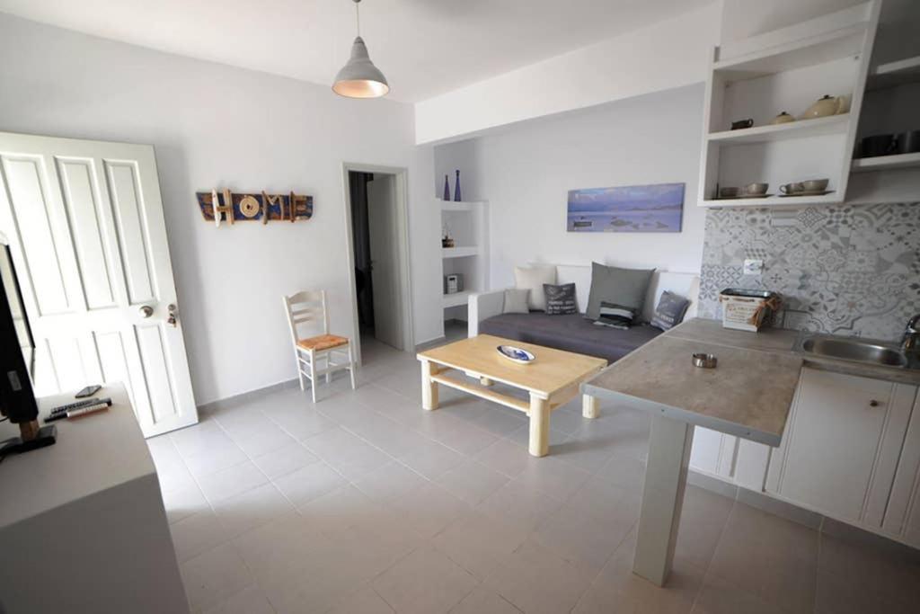 Mariannas House Apartment Naousa  Ngoại thất bức ảnh